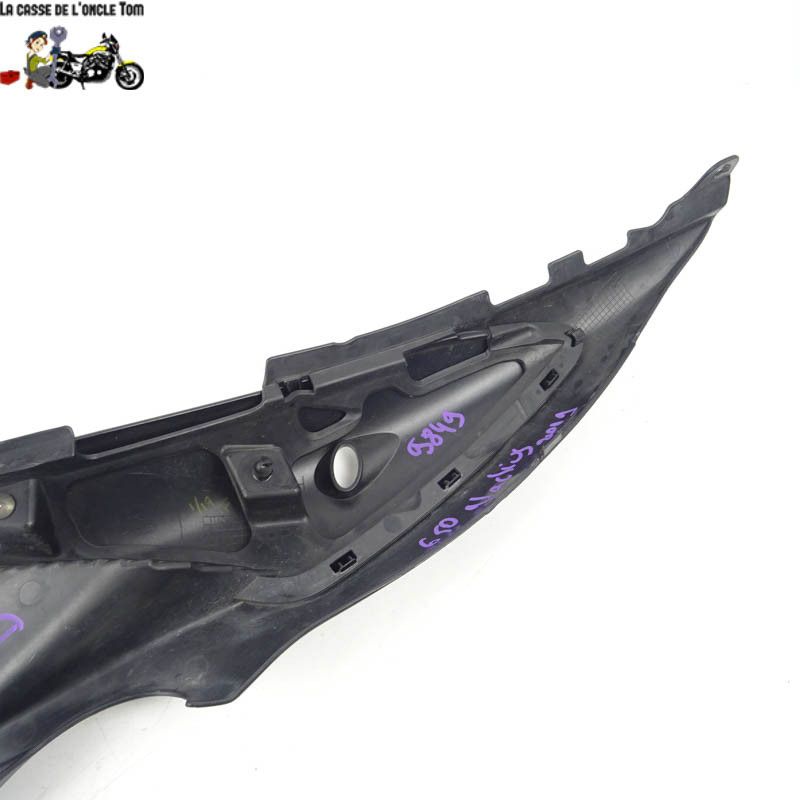 Cache latéral droit Suzuki 650 GLADIUS 2009 - CTM-9849-016