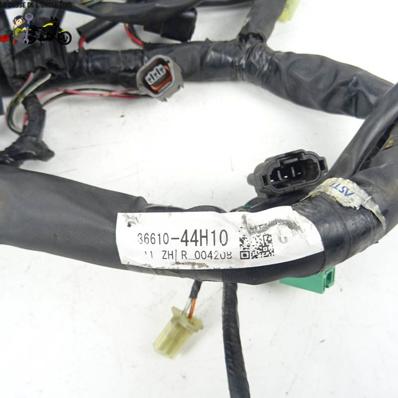 Faisceau électrique Suzuki 650 GLADIUS 2009 - CTM-9849-049