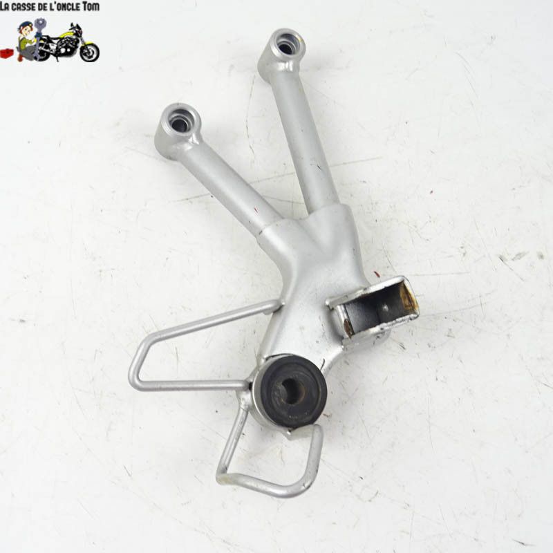 Platine arrière droite Suzuki 600 BANDIT 2002 - Cassetom - Nos pièces motos Platine arrière droite Suzuki 600 BANDIT 2002 - Cassetom - Nos pièces motos