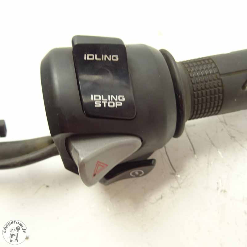 Commodo Droit Honda 125 PCX 2021 - Pièces d'Occasion Qualité Supérieure