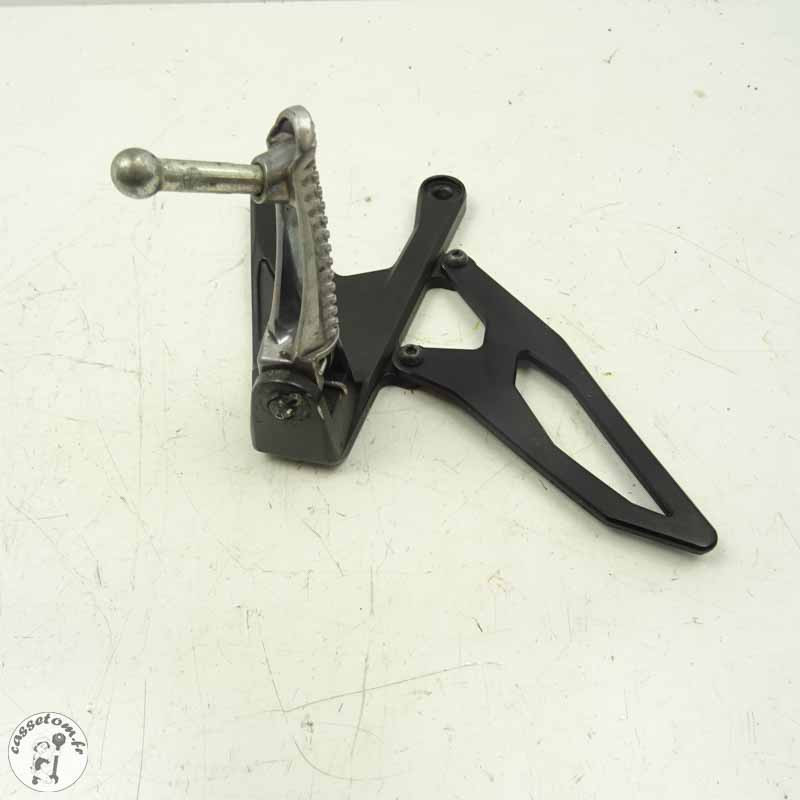 Platine Repose-Pied Gauche Yamaha 1000 Yzfr1 2017 - Cassetom.fr