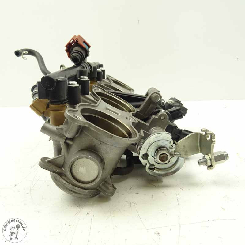 Rampe d'Injection Yamaha 1000 Yzfr1 2017 - Pièces Moto Occasion