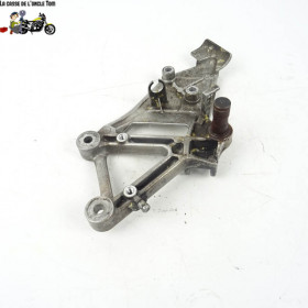 Platine avant droite Honda 750 VFR 1993