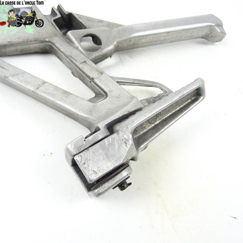 Platine arrière gauche + repose pied Honda 750 VFR 1993 - CTM-8615-011