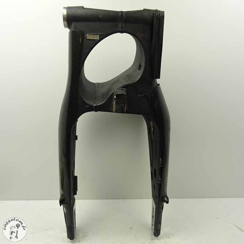 Triumph 675 Daytona 2011: Protection Bras Oscillant Carbone