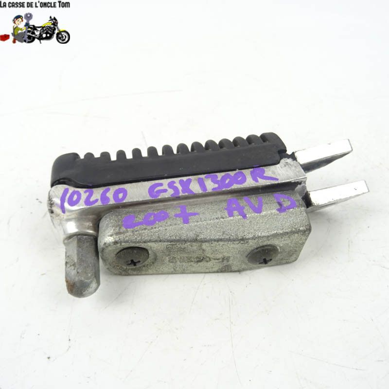Repose pied avant droit Suzuki 1300 GSX-R 2007 - CTM-10260-028
