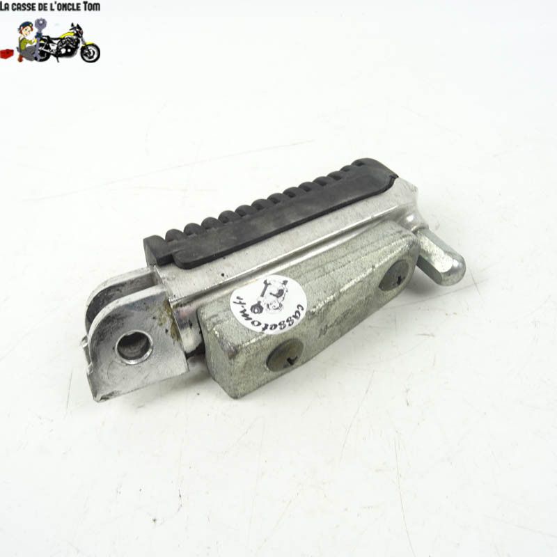 Repose pied avant droit Suzuki 1300 GSX-R 2007 - CTM-10260-028