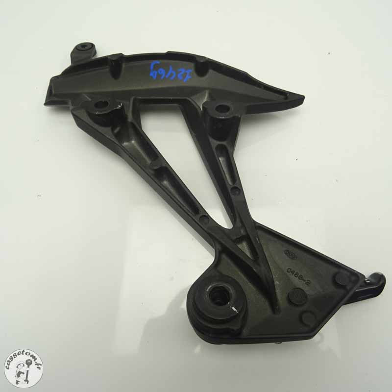Platine repose pied arrière droit Kawasaki 750 Z 2011