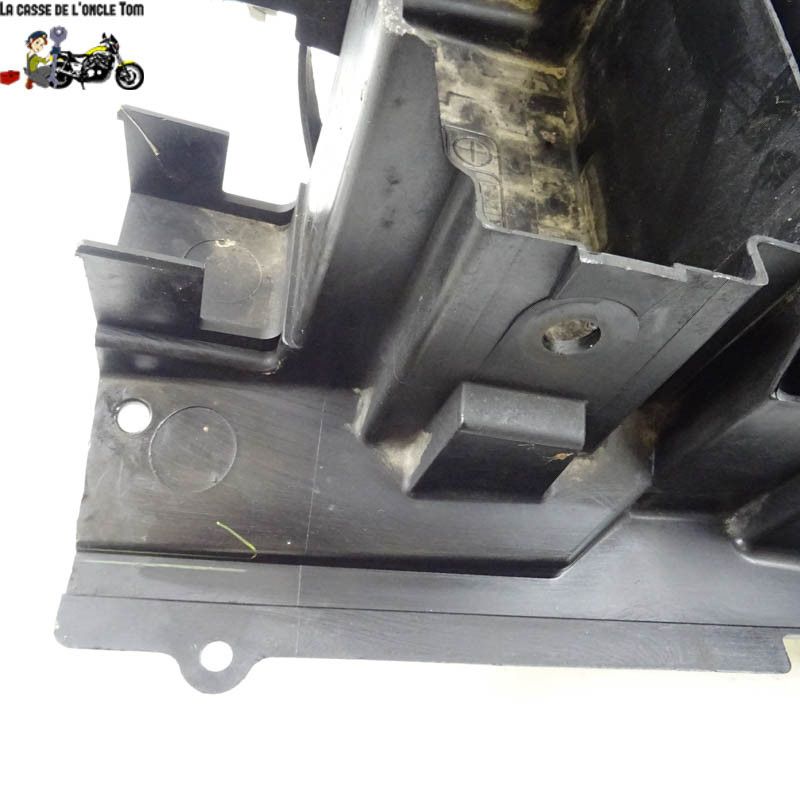 Passage de roue Suzuki 650 DL 2004 - CTM-10112-003