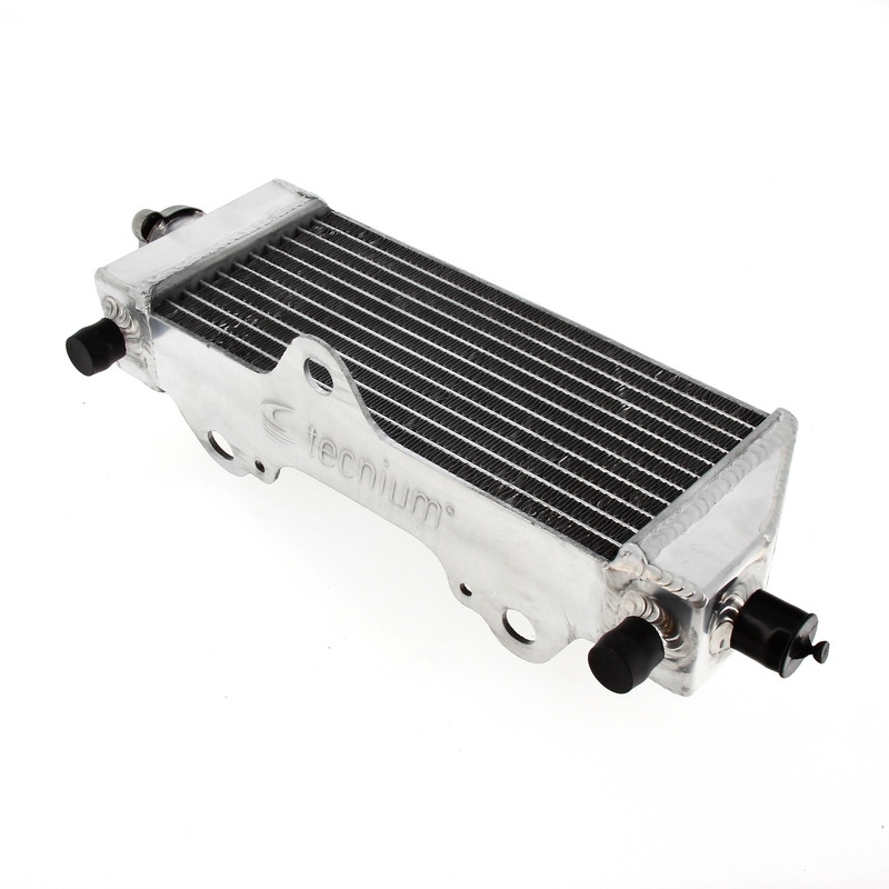 Radiateur droit TECNIUM soude/grande contenance
