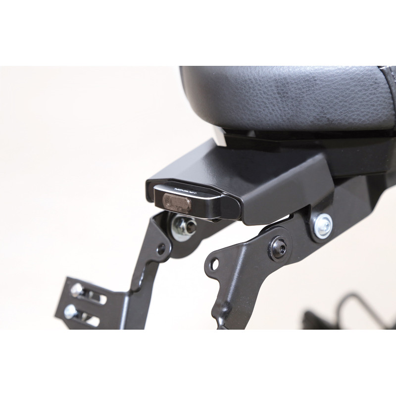 Feu arrière LED HIGHSIDER pro Conero T2 homologué - verre fumé - l'unité