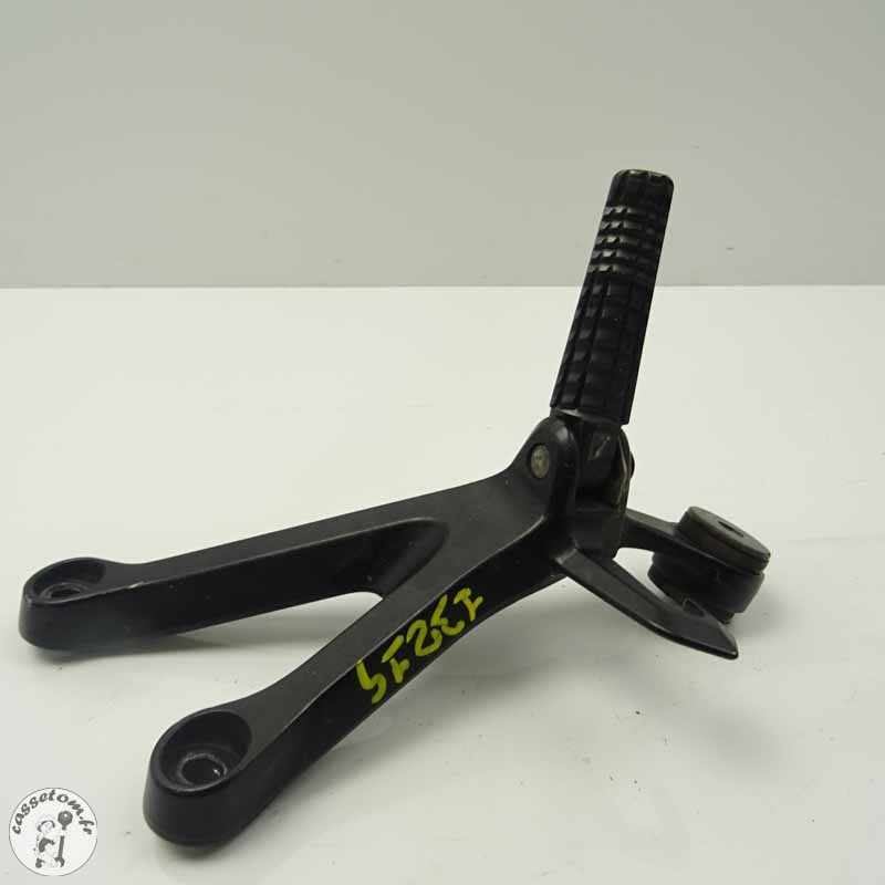 Platine Repose-Pied Arrière Droit Suzuki 1000 GSX-R 2018