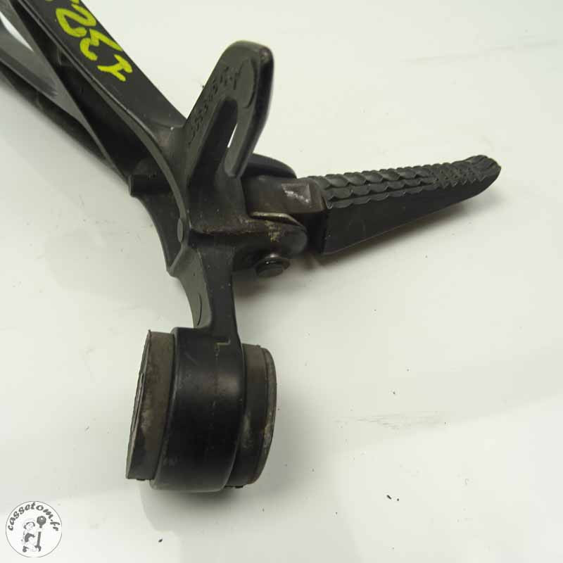 Platine Repose-Pied Arrière Droit Suzuki 1000 GSX-R 2018