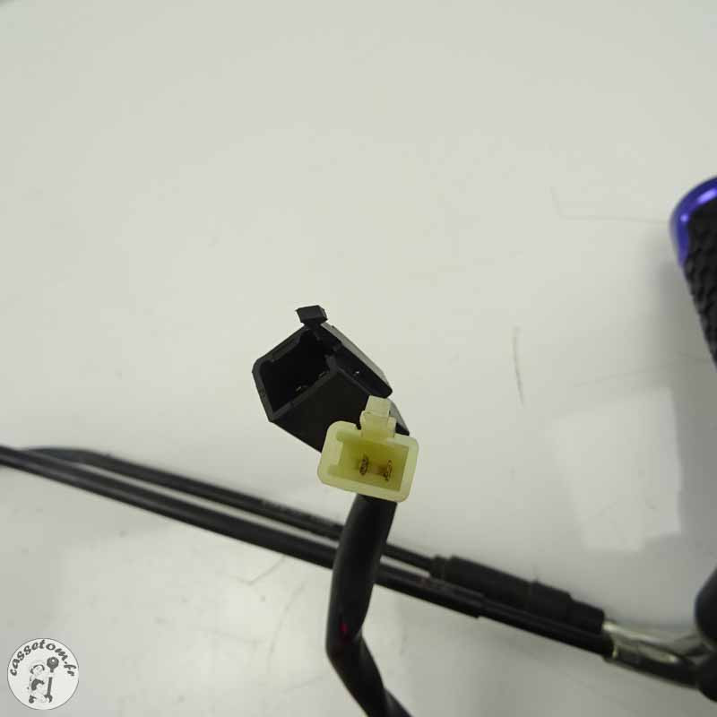 Commodo et poignée de gaz Yamaha 125 YZF 2019