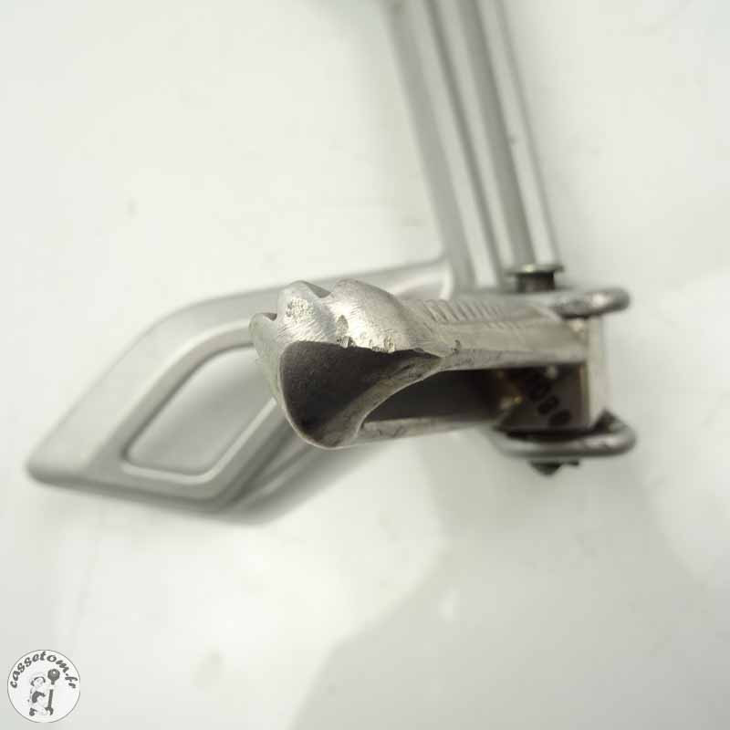 Platine repose pied arrière droite Yamaha 125 YZF 2019