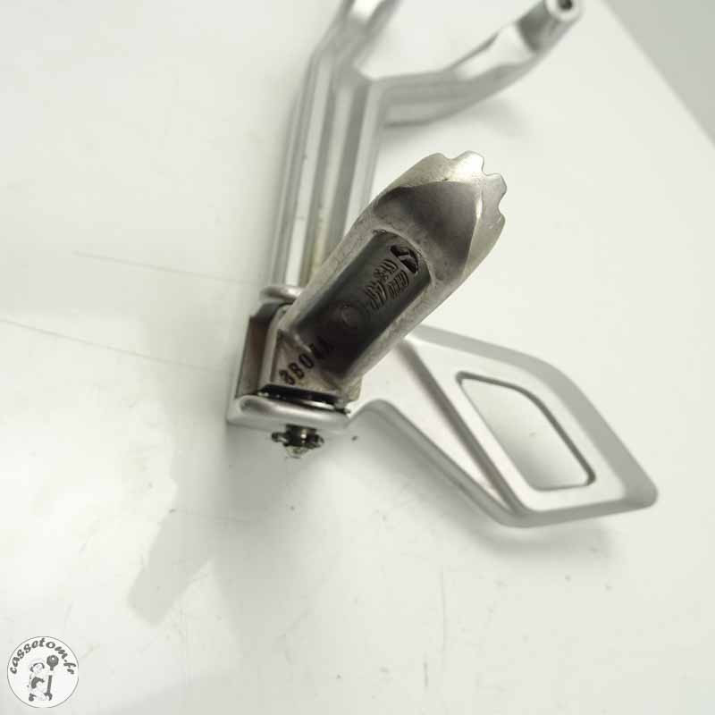 Platine Repose-Pied Arrière Gauche Yamaha 125 YZF 2019