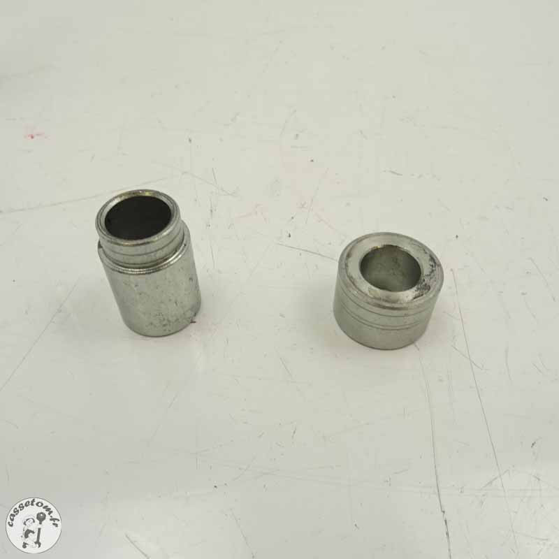 Axe de roue arrière Royal Enfield 350 Meteor 2023