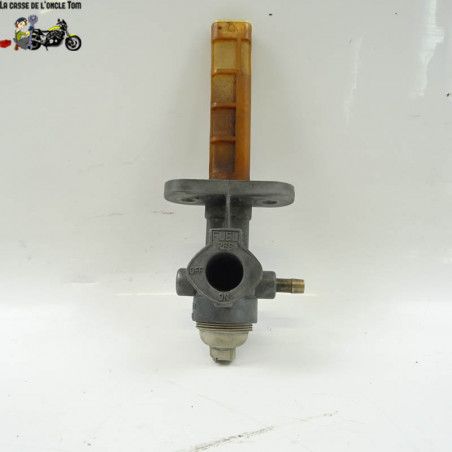Robinet d'esence incomplet pour pièces Suzuki 125 DR 1991