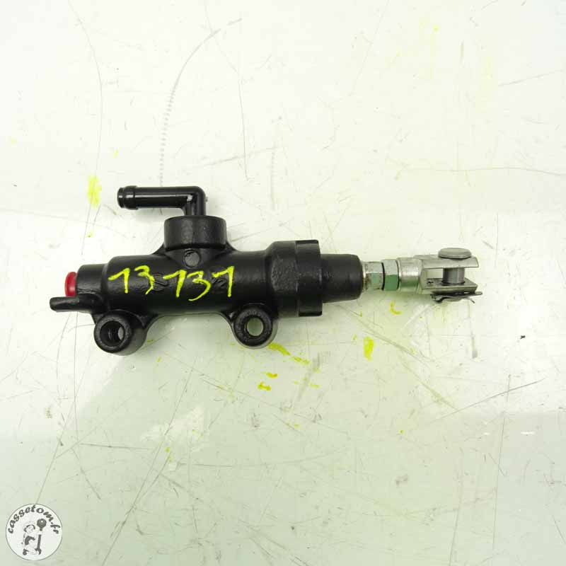 Maitre cylindre de frein arrière Triumph 660 street triple 2018