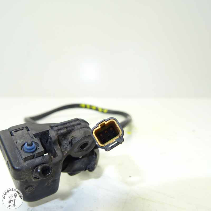 Contacteur Frein Avant Triumph Street Triple 660 | CasseTom