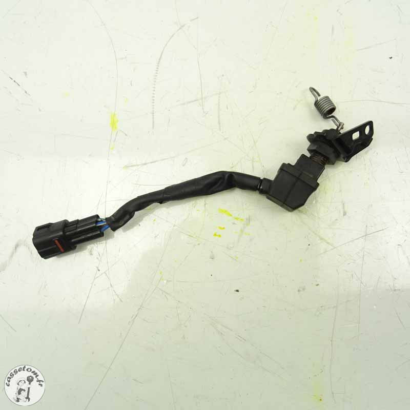 Contacteur Frein Arrière Triumph Street Triple 660 | CasseTom