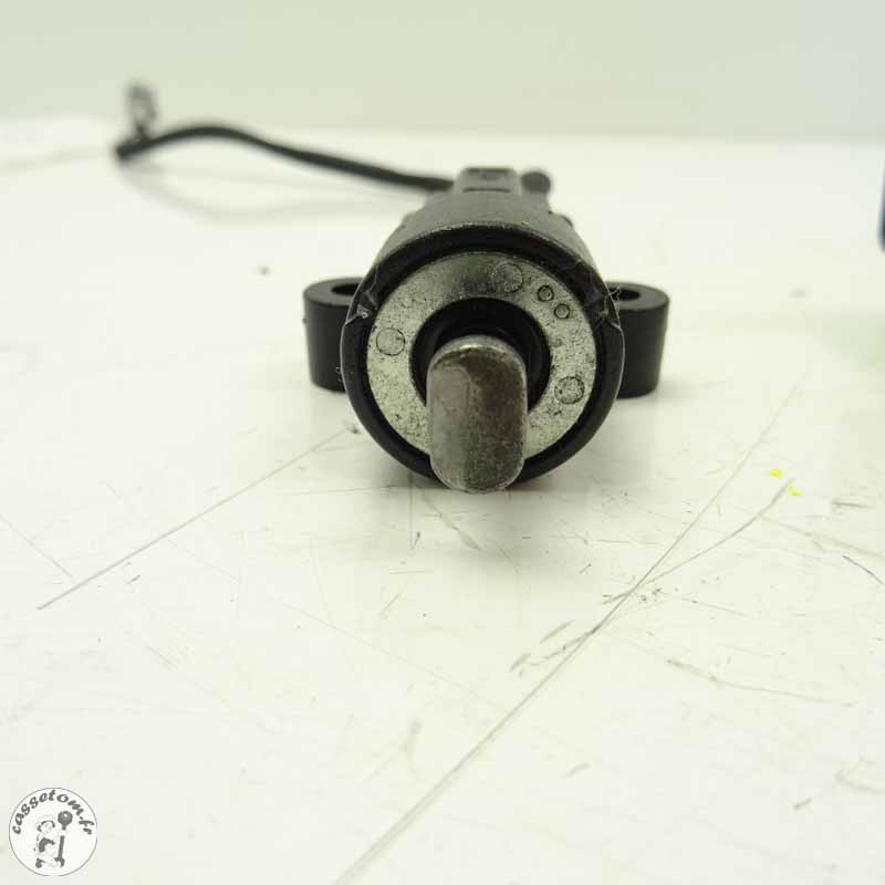 Contacteur de béquille latérale Triumph 660 street triple 2018