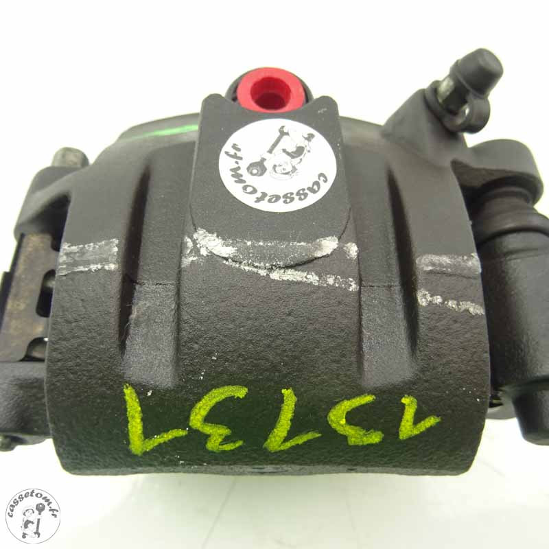 Etrier avant gauche Triumph 660 street triple 2018