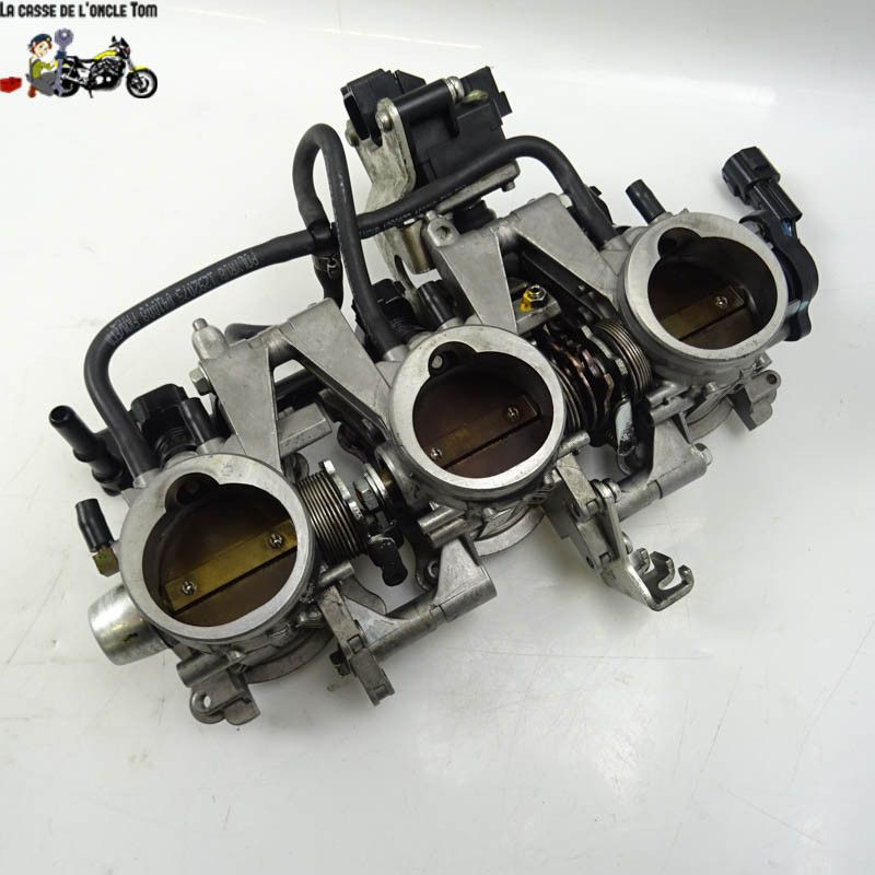 Rampe d'injection Triumph 675 Street Triple 2009 - CTM-10438-003