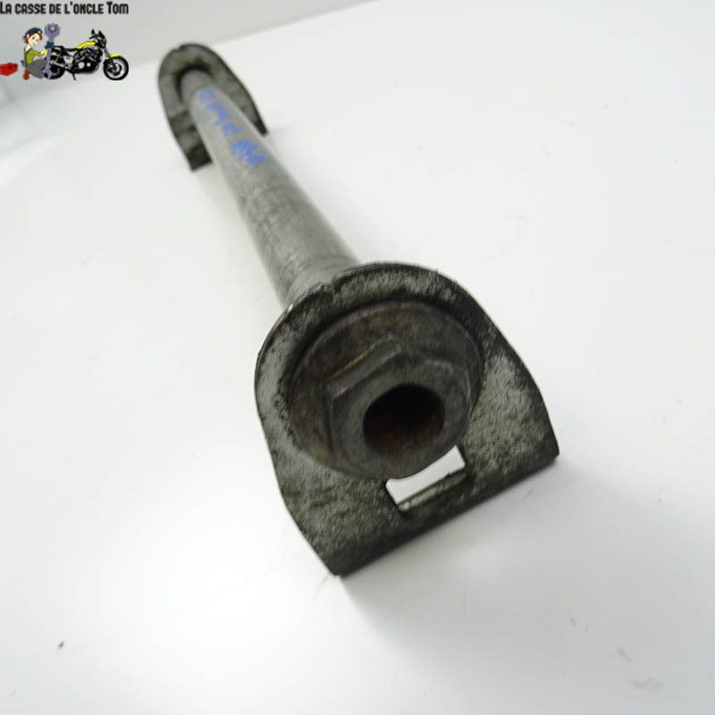 Axe de roue arrière Suzuki 600 Bandit (GSF) 2000 - CTM-10388-040
