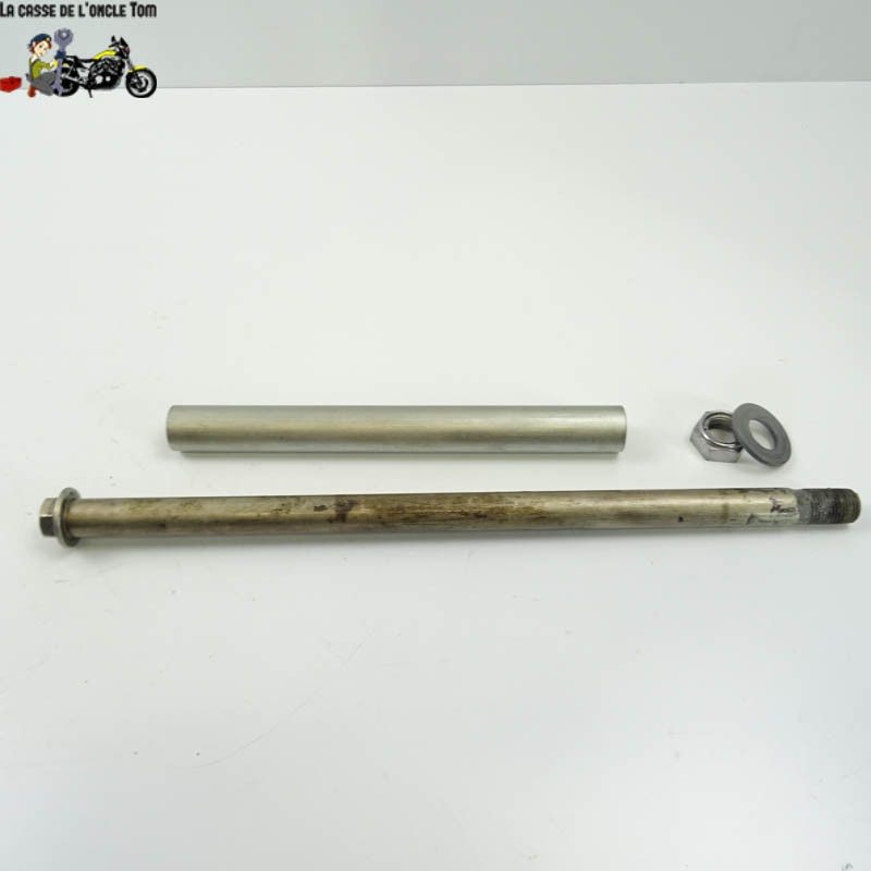 Axe de bras oscillant Triumph 1050 Tiger 2010 - CTM-10376-048