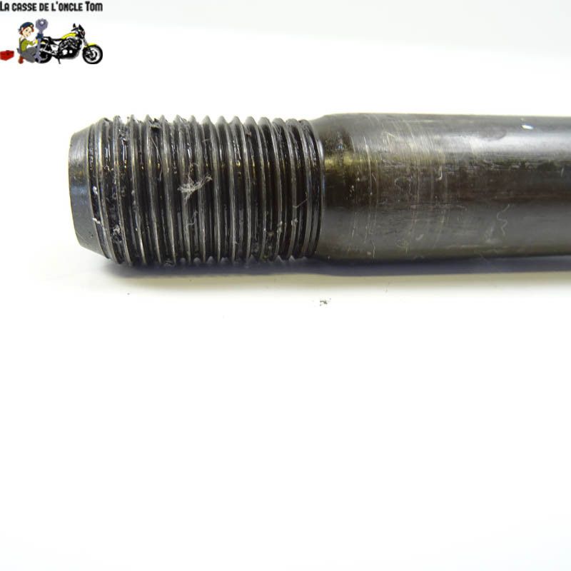 Axe de roue avant Yamaha 600 Fazer 1999 - CTM-10705-072