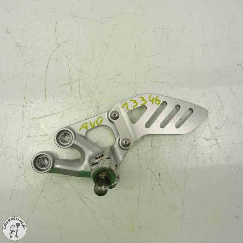 Platine + repose pied avant gauche  Suzuki 750 gsx-r 2007