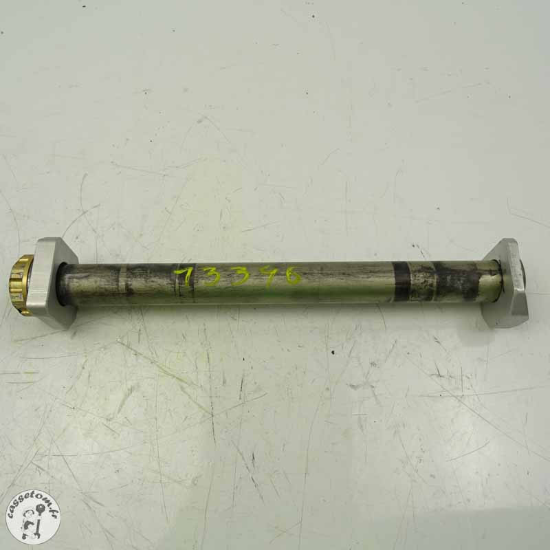 Axe de roue arrière  Suzuki 750 gsx-r 2007