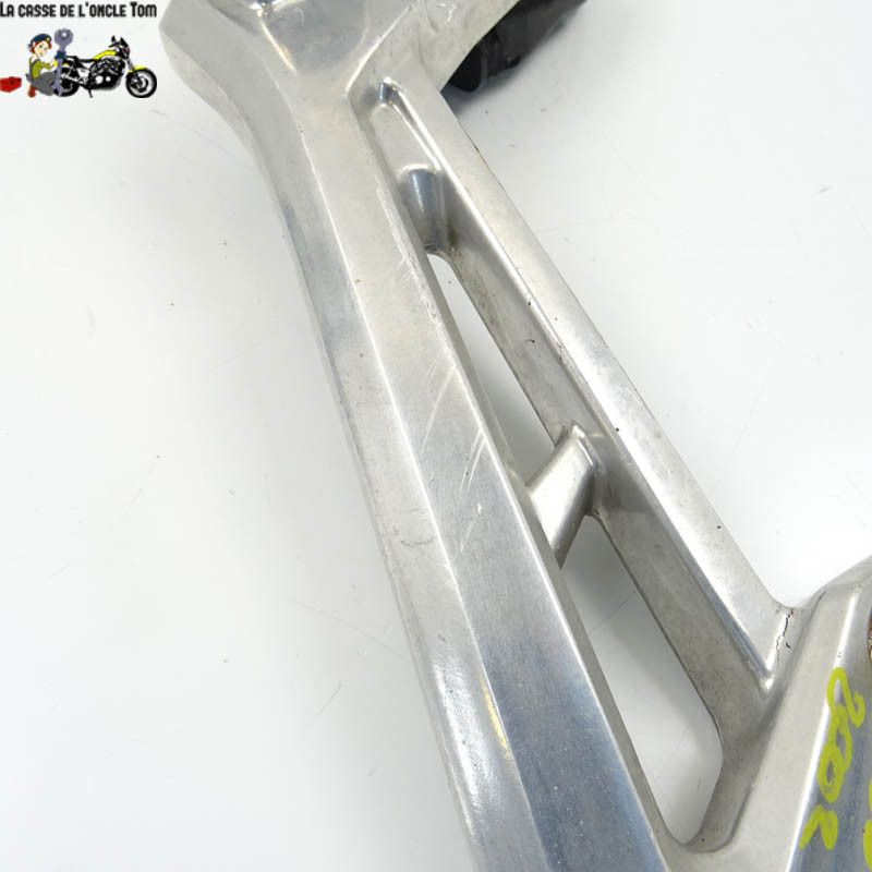 Platine arrière droite Yamaha 1000 Fazer 2002 - CTM-10095-026