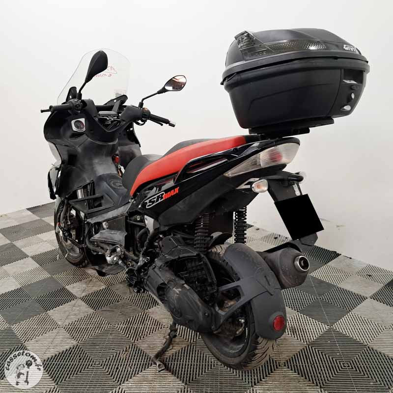 Aprilia srmax 125 de 2016