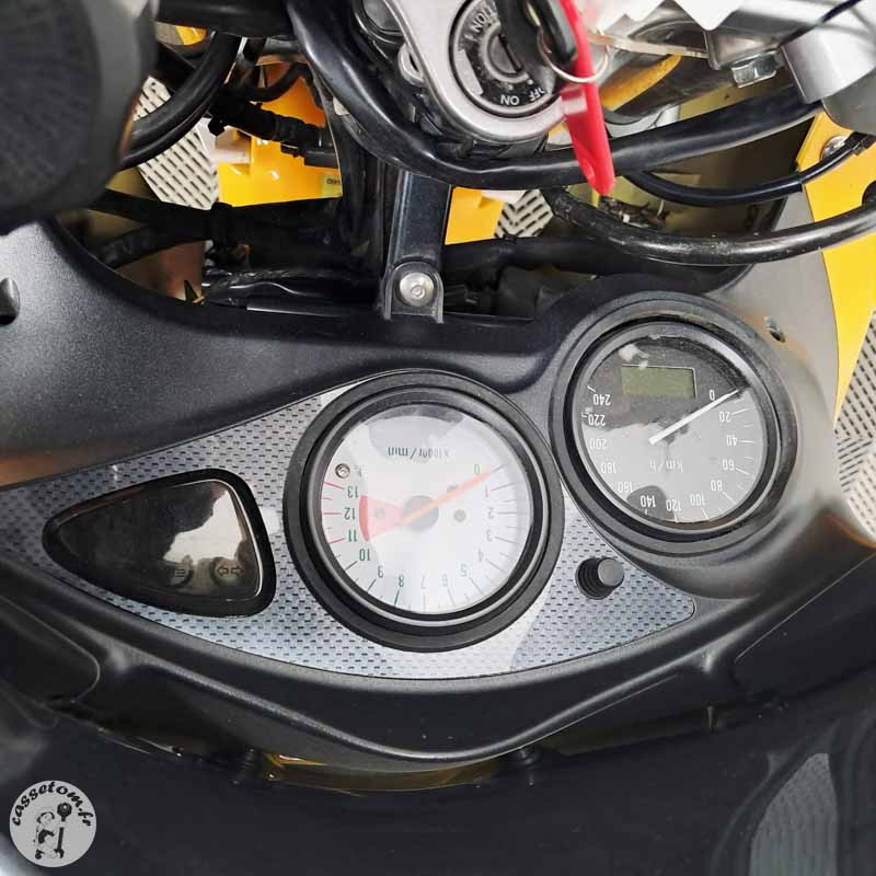 Suzuki sv 650 s de 2000