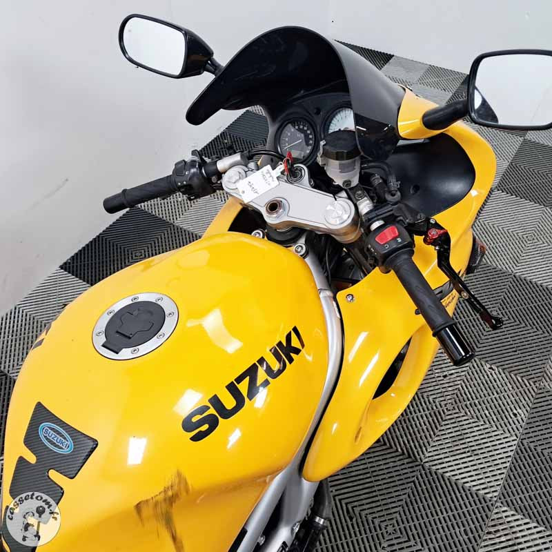 Suzuki sv 650 s de 2000