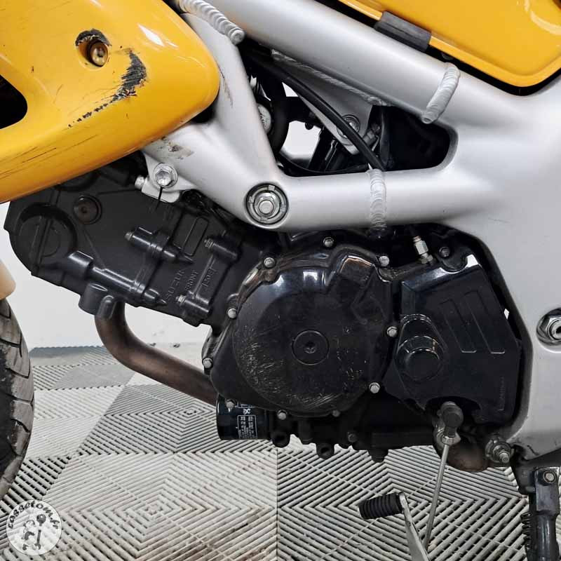 Suzuki sv 650 s de 2000