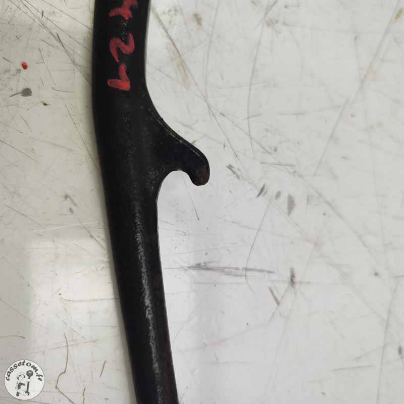 Béquille latérale Yamaha 750 FZX 1991 d'occasion | CasseTom