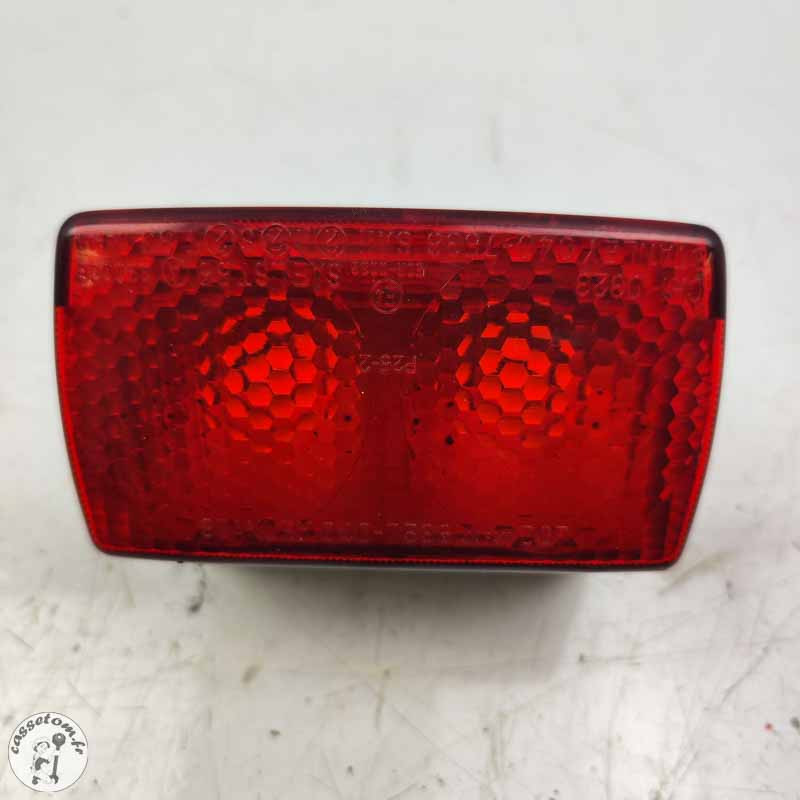 Cabochon de feu arrière  Yamaha 750 fzx 1991