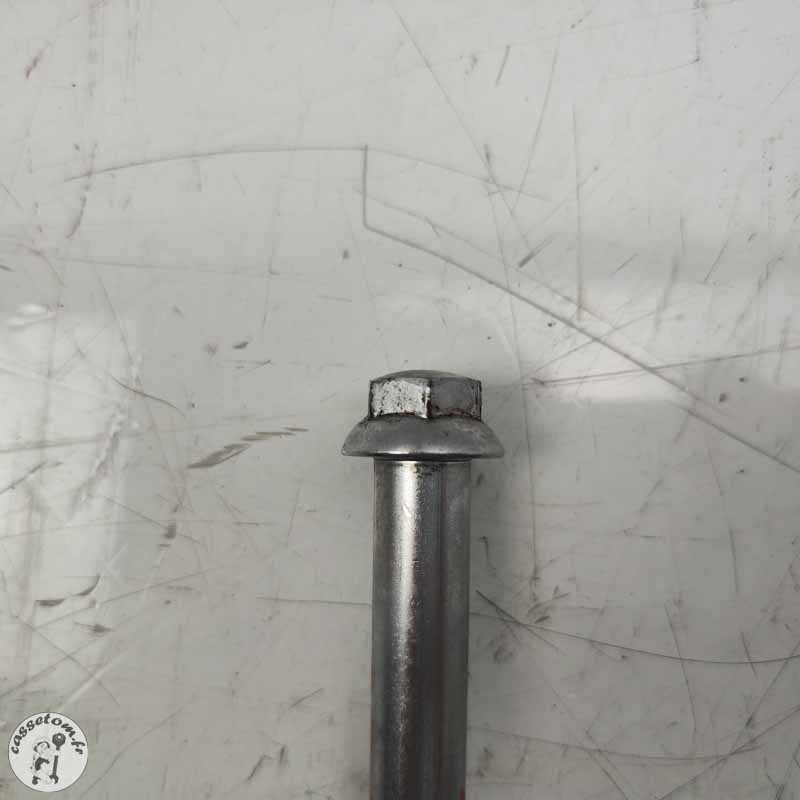 Axe de roue avant  Yamaha 750 fzx 1991