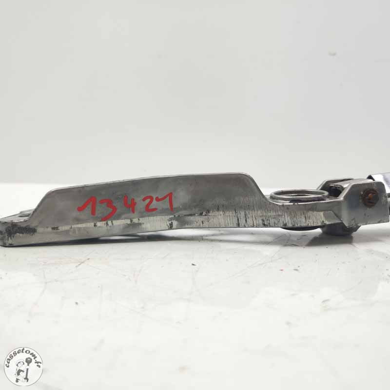 Platine arrière gauche + repose pied  Yamaha 750 fzx 1991