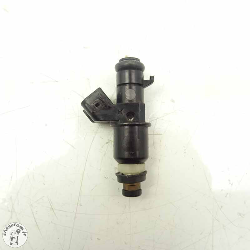 Injecteur 2 Triumph 675 street triple 2008