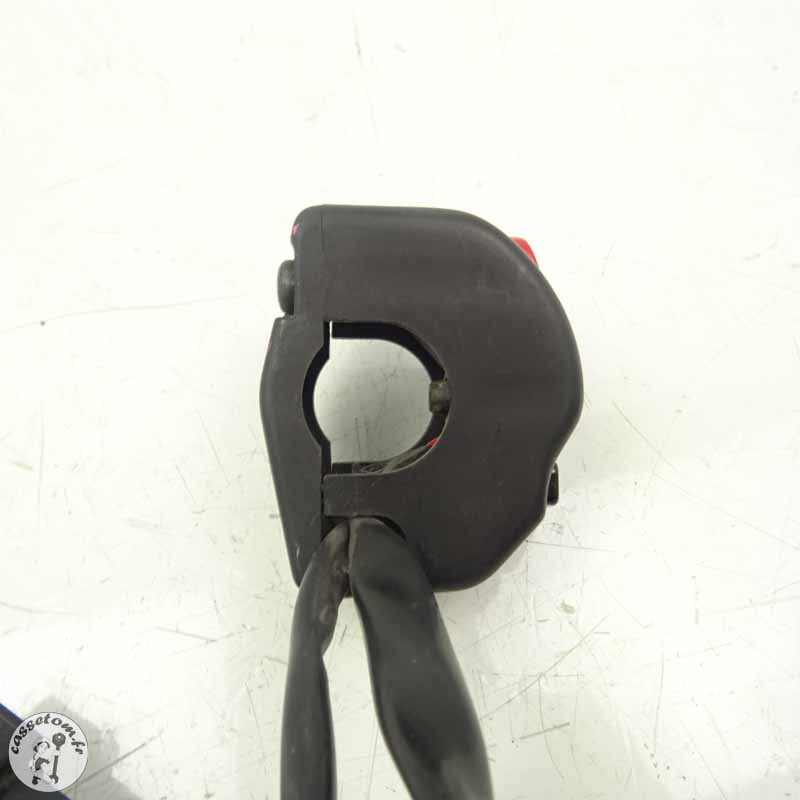 Commodo droit  Triumph 675 street triple 2008