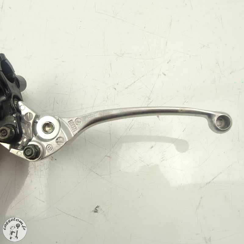 Maître cylindre de frein avant + levier  Triumph 675 street triple 2008