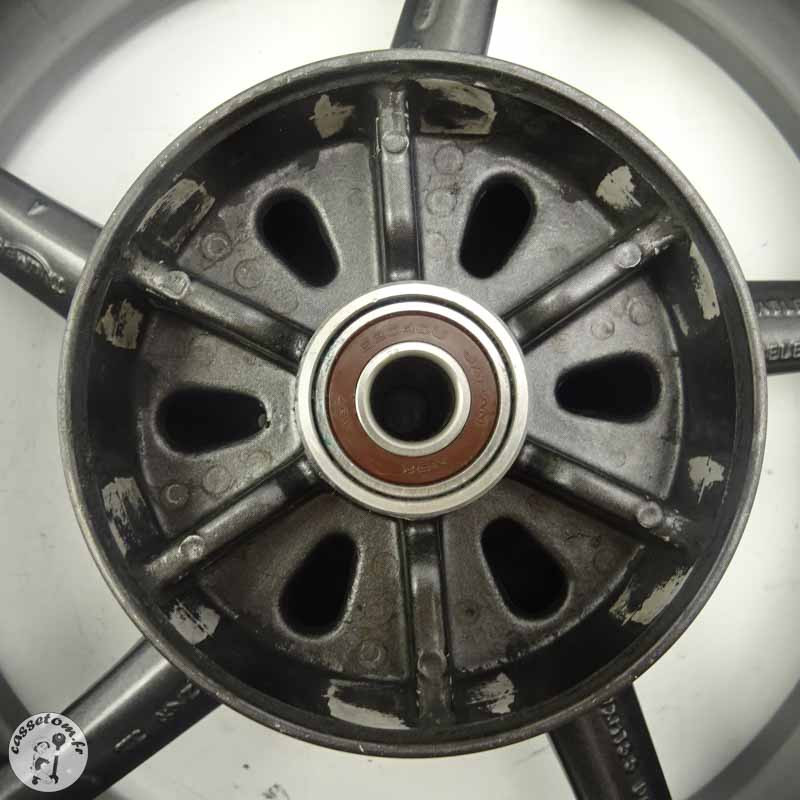 Jante arrière  Triumph 675 street triple 2008