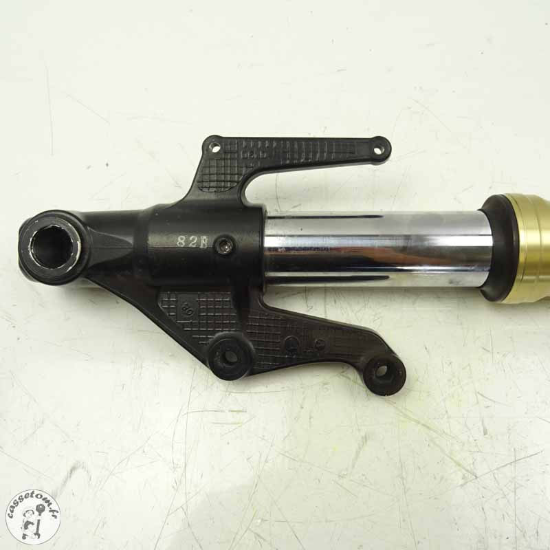 Bras de fourche droit Triumph 675 street triple 2008