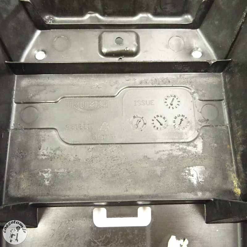 Passage de roue  Triumph 675 street triple 2008