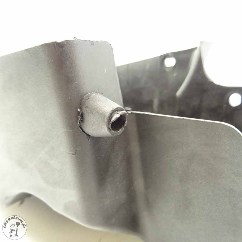 Passage de roue  Triumph 675 street triple 2008