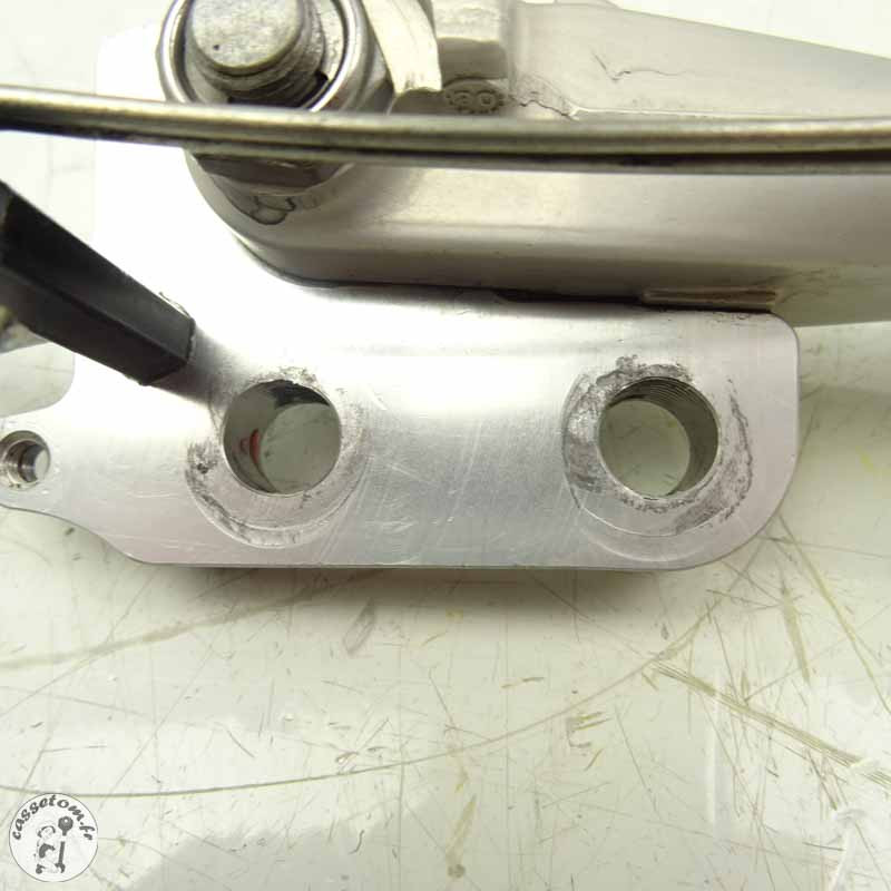 Béquille latérale Triumph 675 Street Triple 2008 | CasseTom